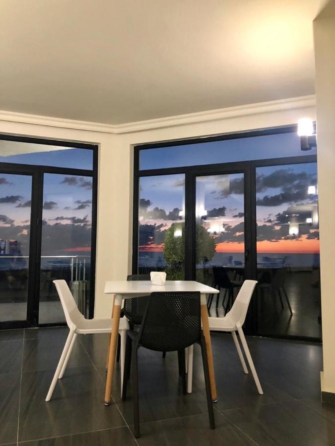 Hotel Scala Sjekhvetili Eksteriør bilde
