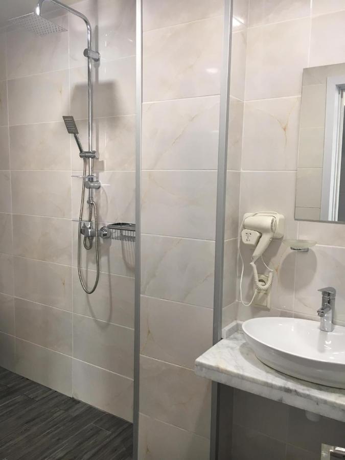 Hotel Scala Sjekhvetili Eksteriør bilde