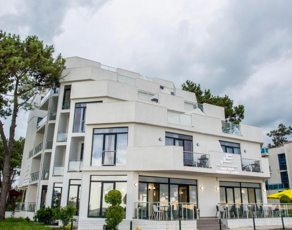 Hotel Scala Sjekhvetili Eksteriør bilde