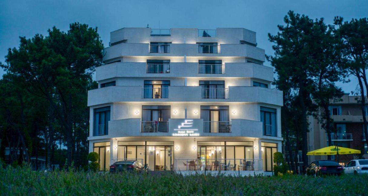 Hotel Scala Sjekhvetili Eksteriør bilde